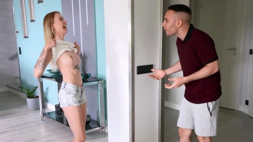 The Scare Prank – Mimi Cica