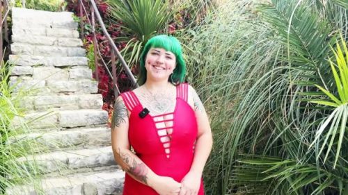 Lilith, 20-year-old Lilith loves letting go with two cocks