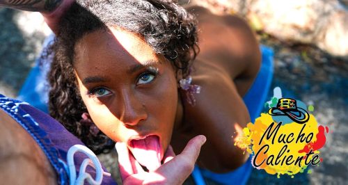 Mesmerizing blue-eyed Jasminy Villar