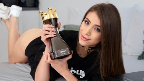 A Special Thanks To FapHouse Awards – Sofia Smith